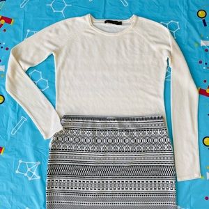 Knit long sleeve beige sweater, size S